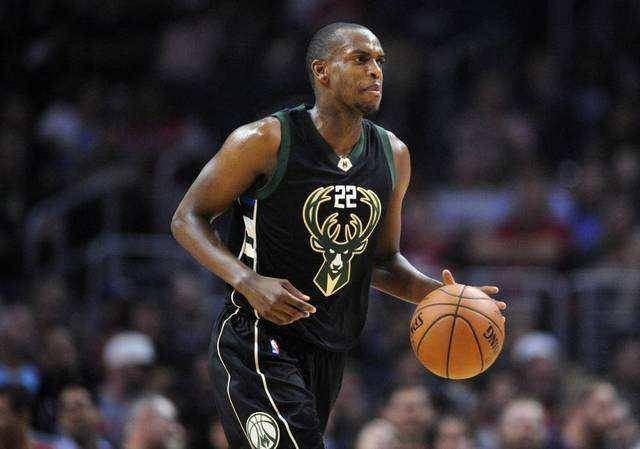 国足比赛的 国足比赛的