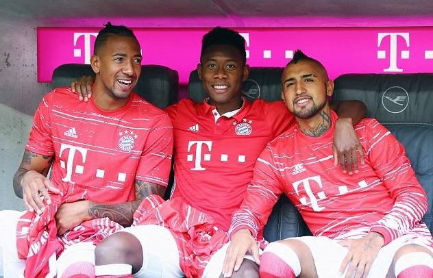 WTT新加坡大满贯：王楚钦 梁靖崑携手挺进男单16强.