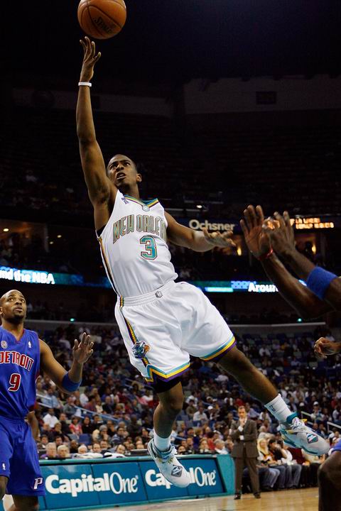 强的进攻策 强的进攻策