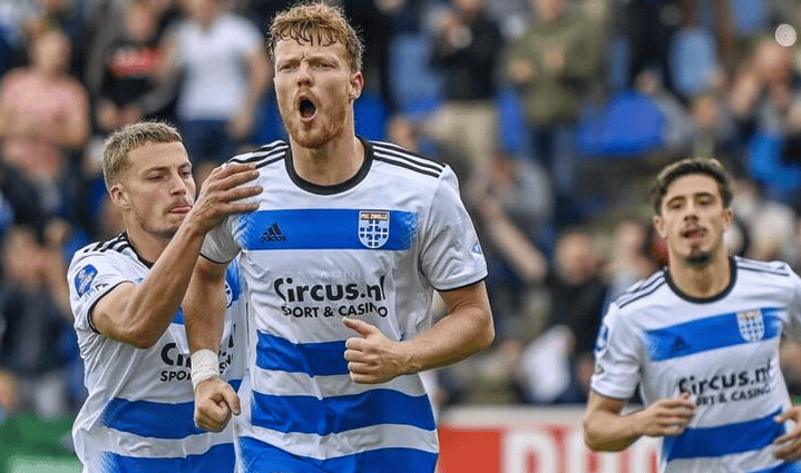 了众多滑雪 了众多滑雪